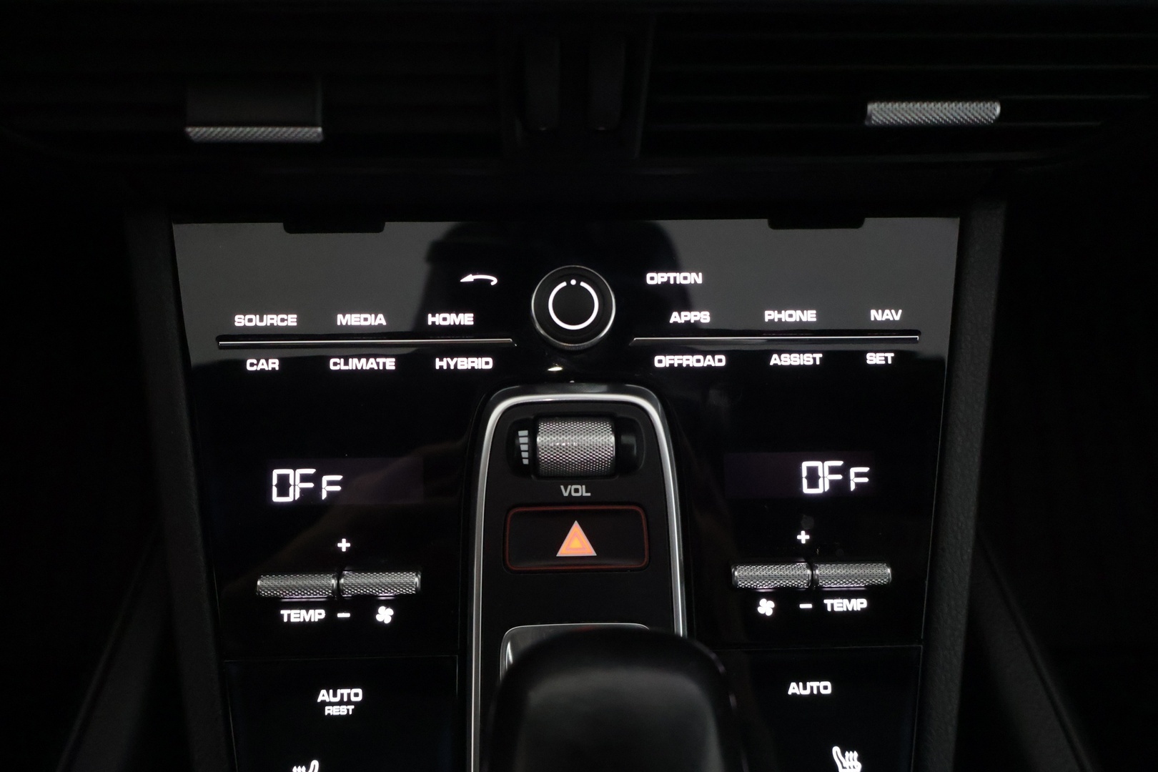 PORSCHE Cayenne 2018