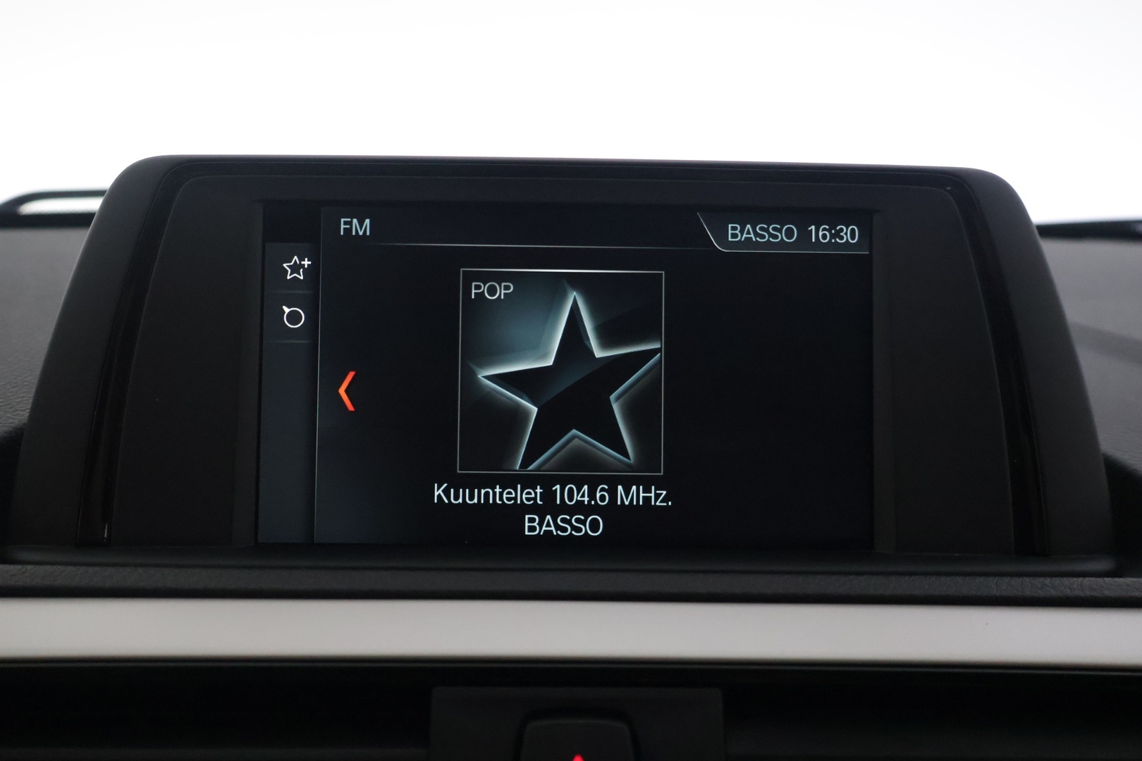 BMW 118 2018