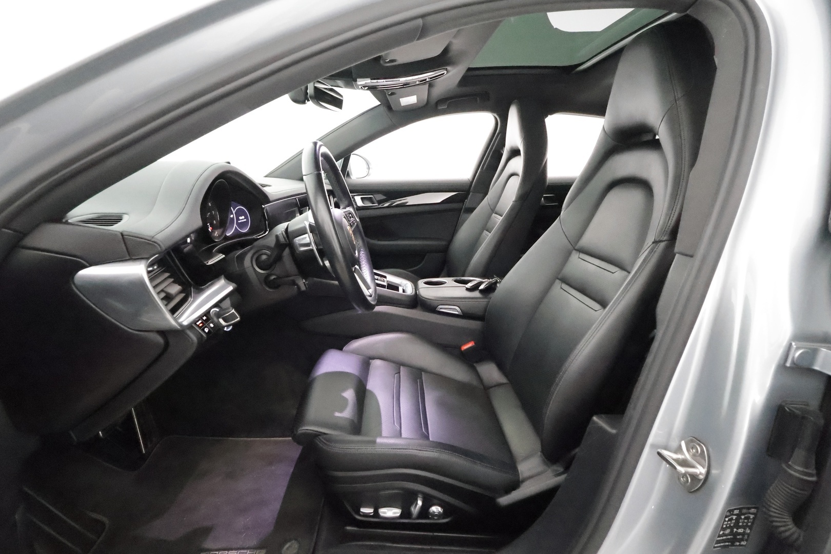 PORSCHE Panamera 2019