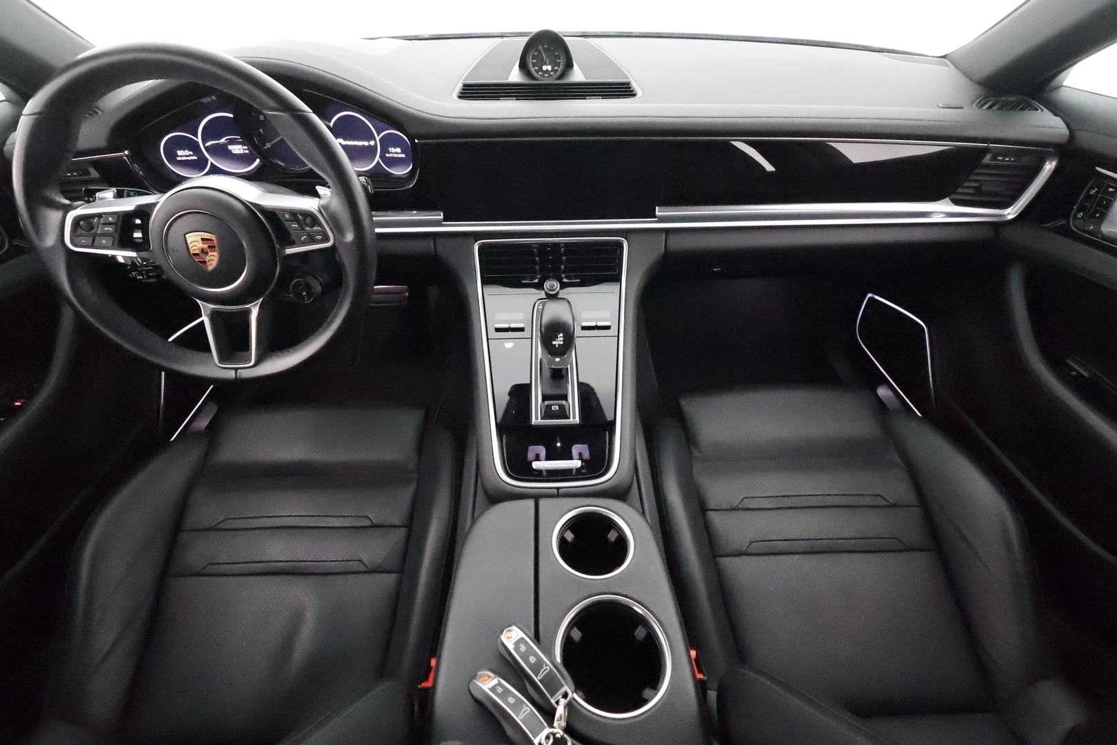 PORSCHE Panamera 2019