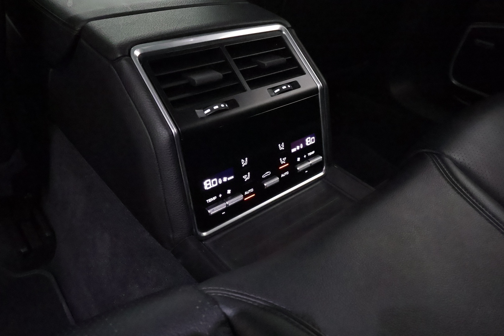 PORSCHE Panamera 2019