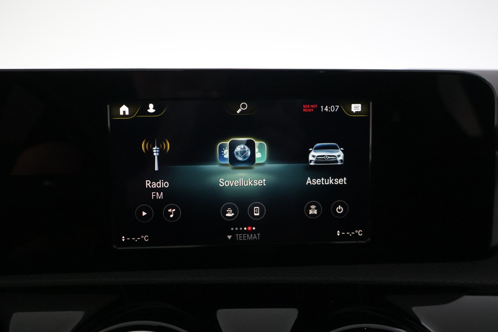 MERCEDES-BENZ CLA 2020