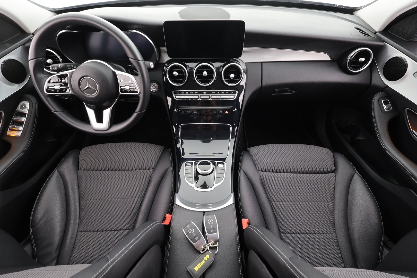 MERCEDES-BENZ C 2020