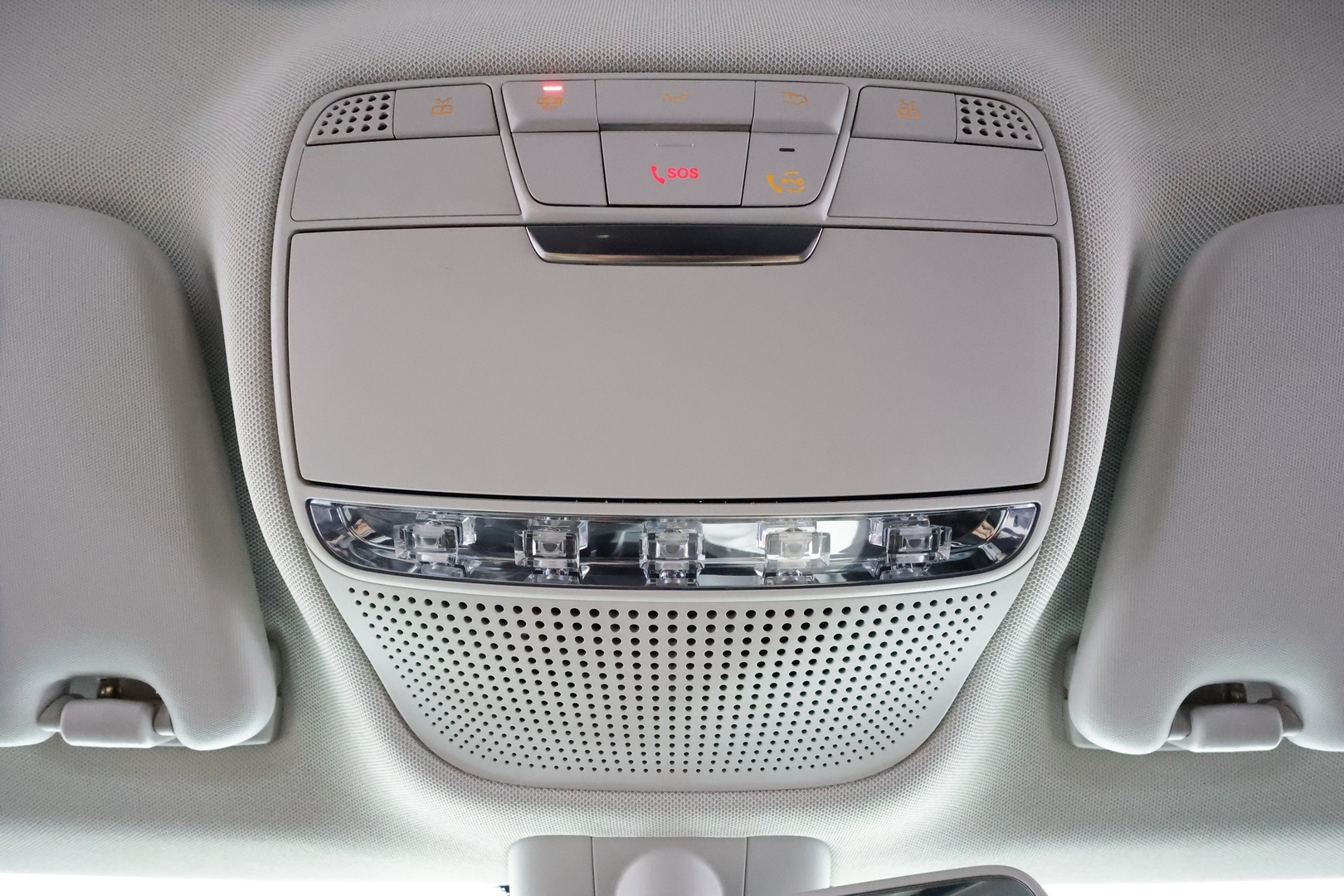 MERCEDES-BENZ C 2020