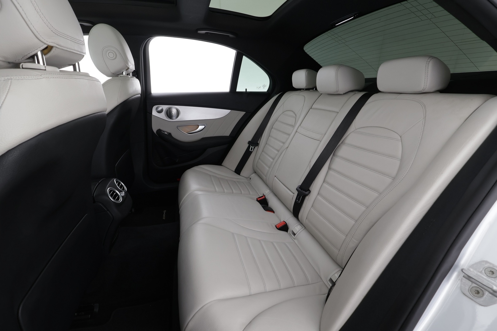 MERCEDES-BENZ C 2016