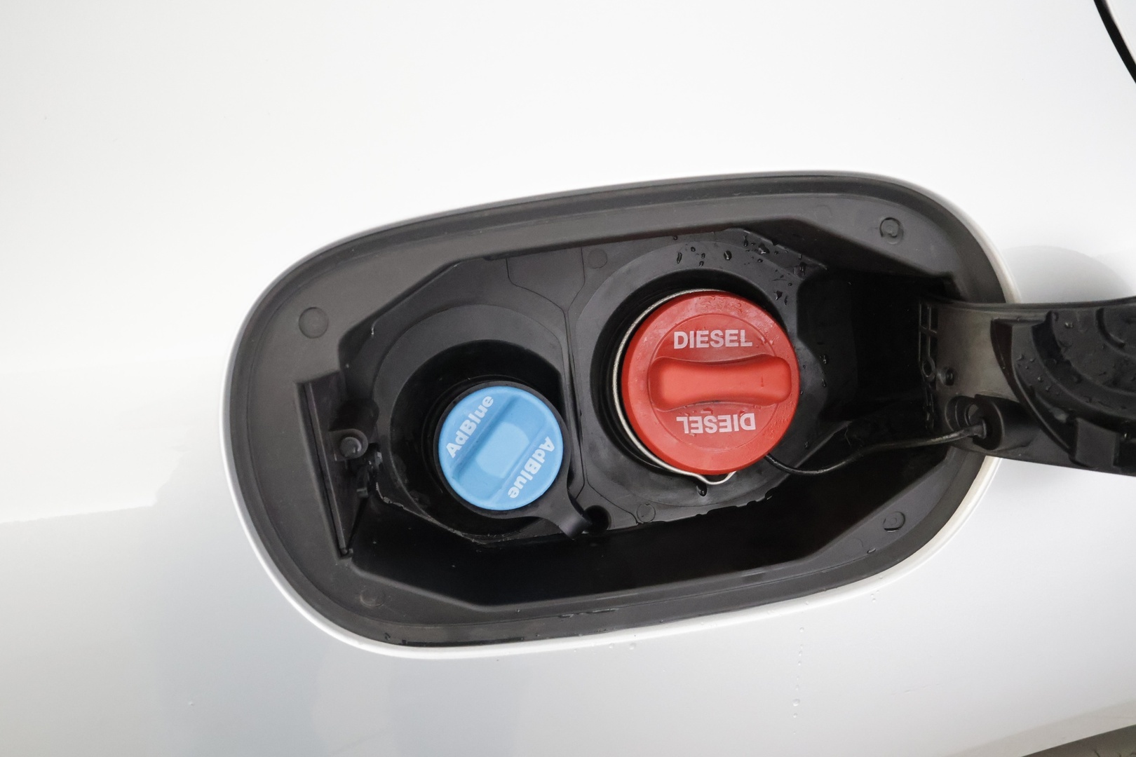 MERCEDES-BENZ C 2016