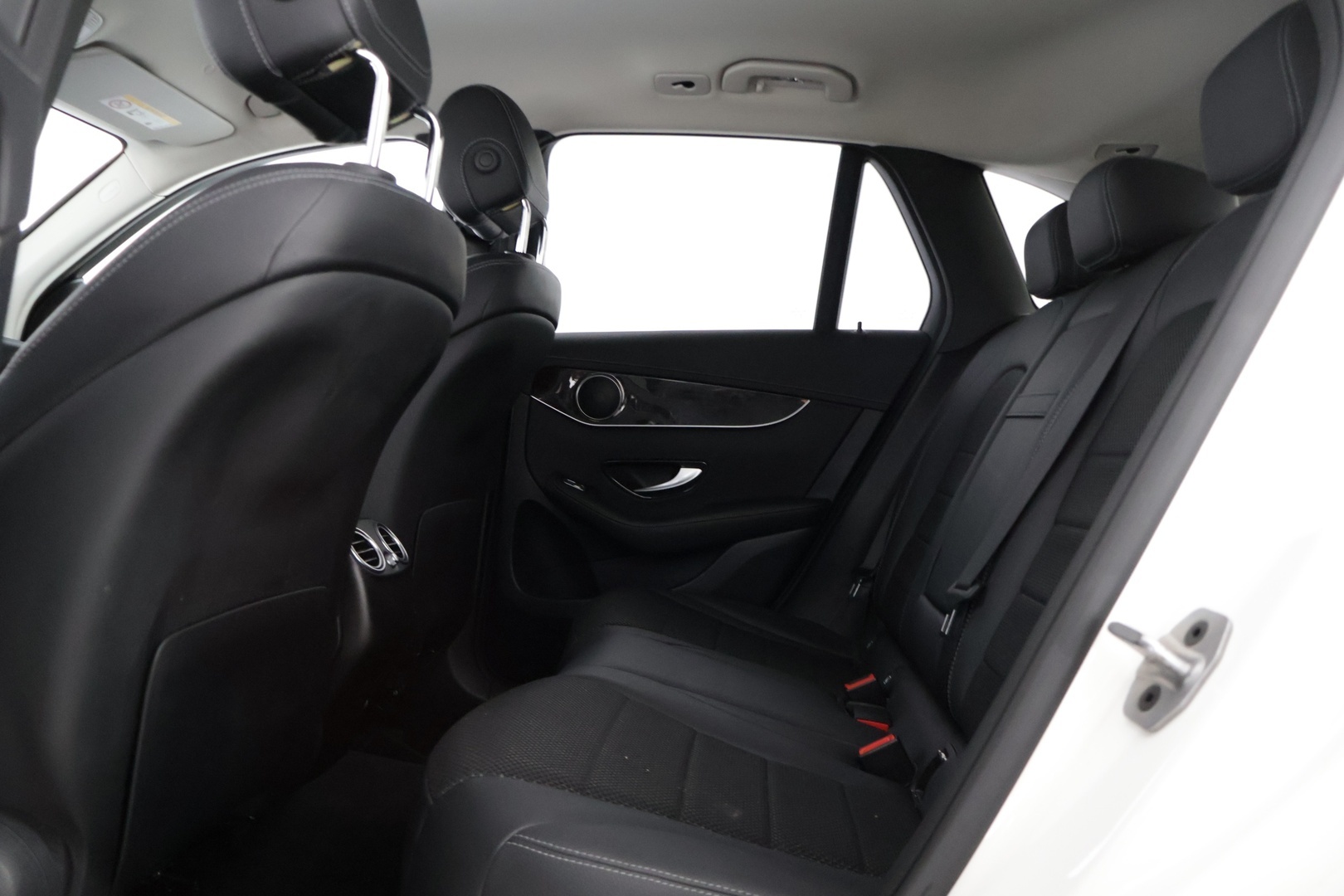 MERCEDES-BENZ GLC 2021