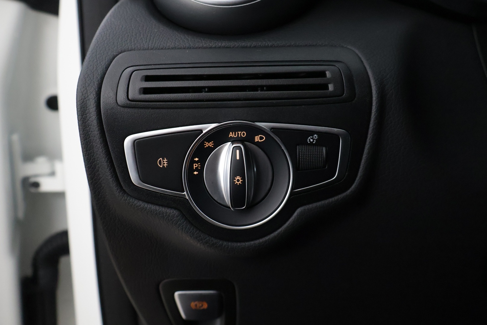 MERCEDES-BENZ GLC 2021