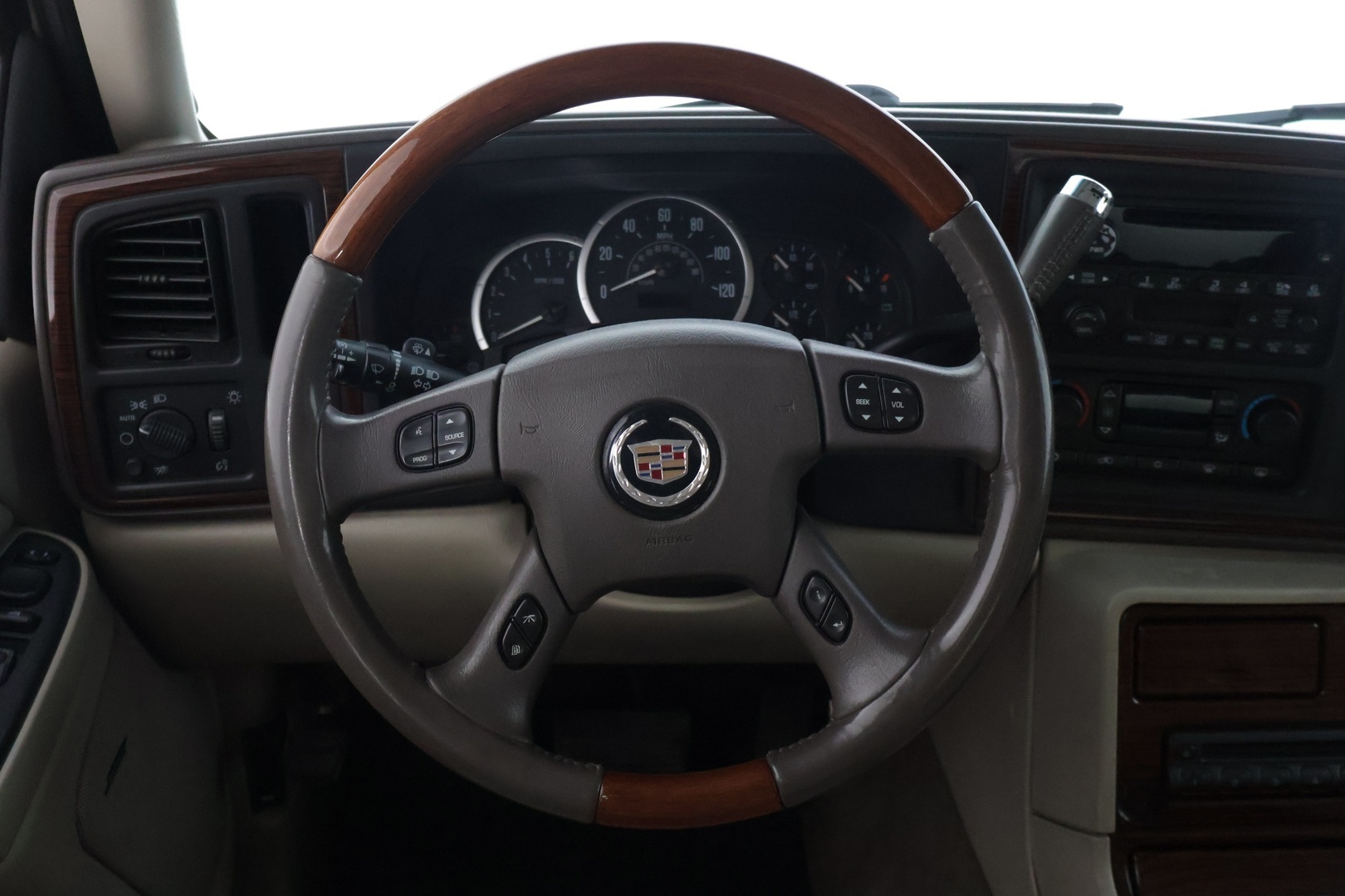 CADILLAC Escalade 2005