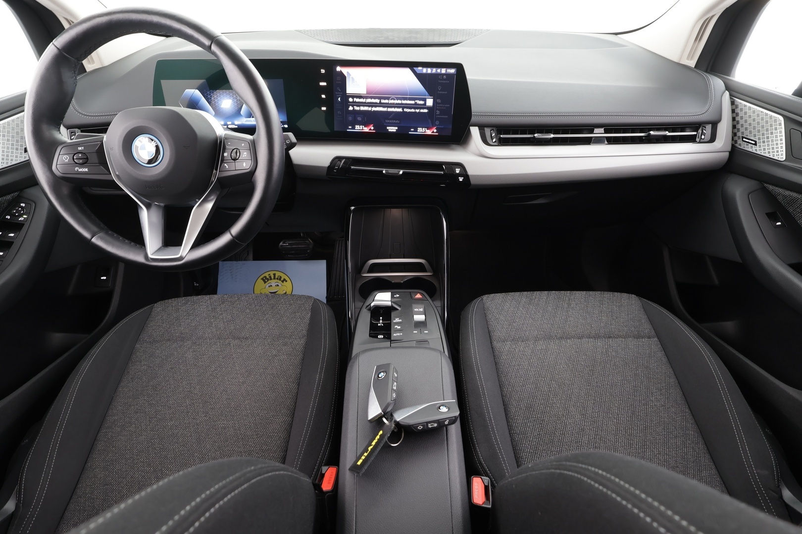 BMW 225 2023