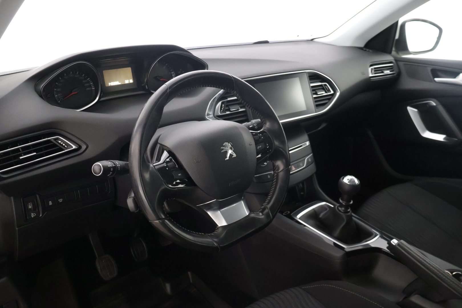 PEUGEOT 308 2016