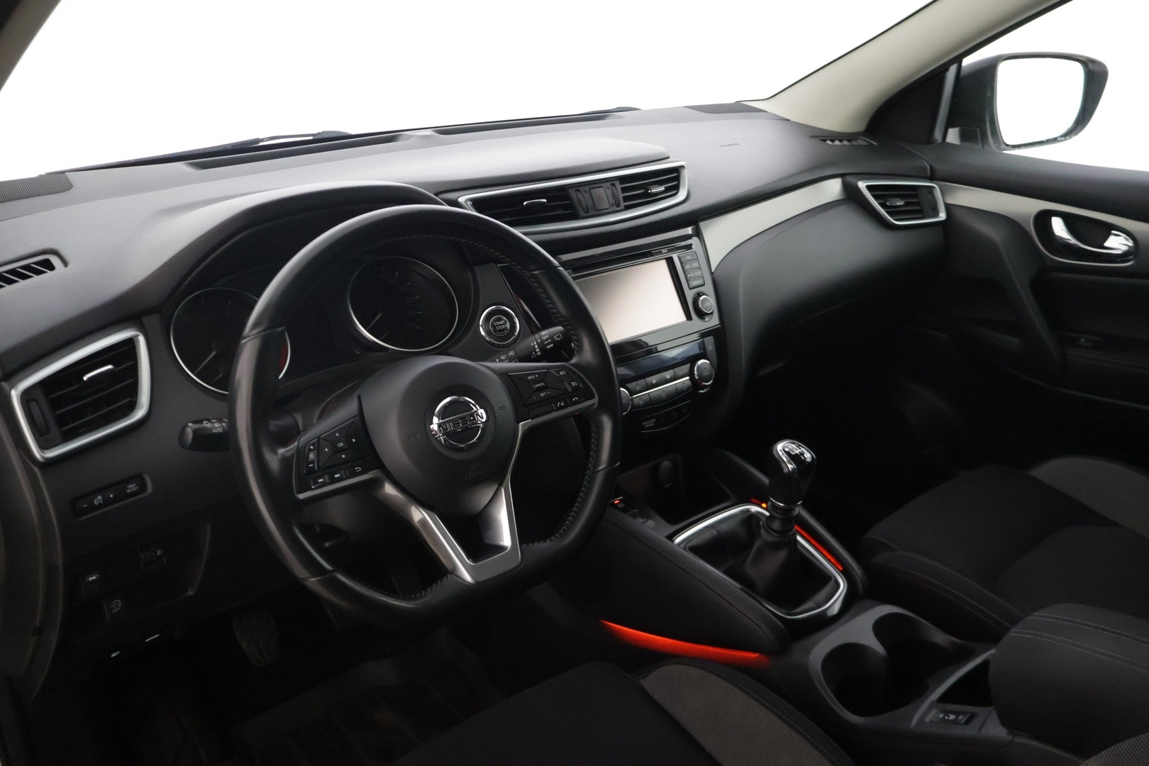 NISSAN Qashqai 2017