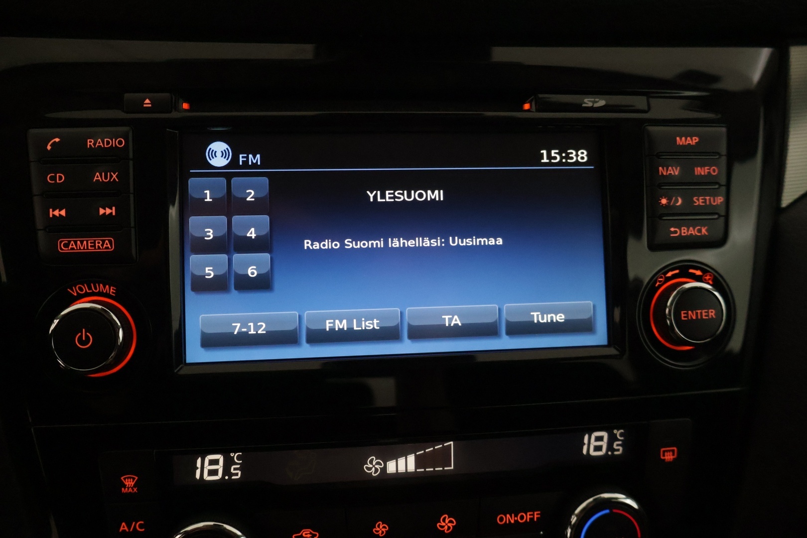 NISSAN Qashqai 2017