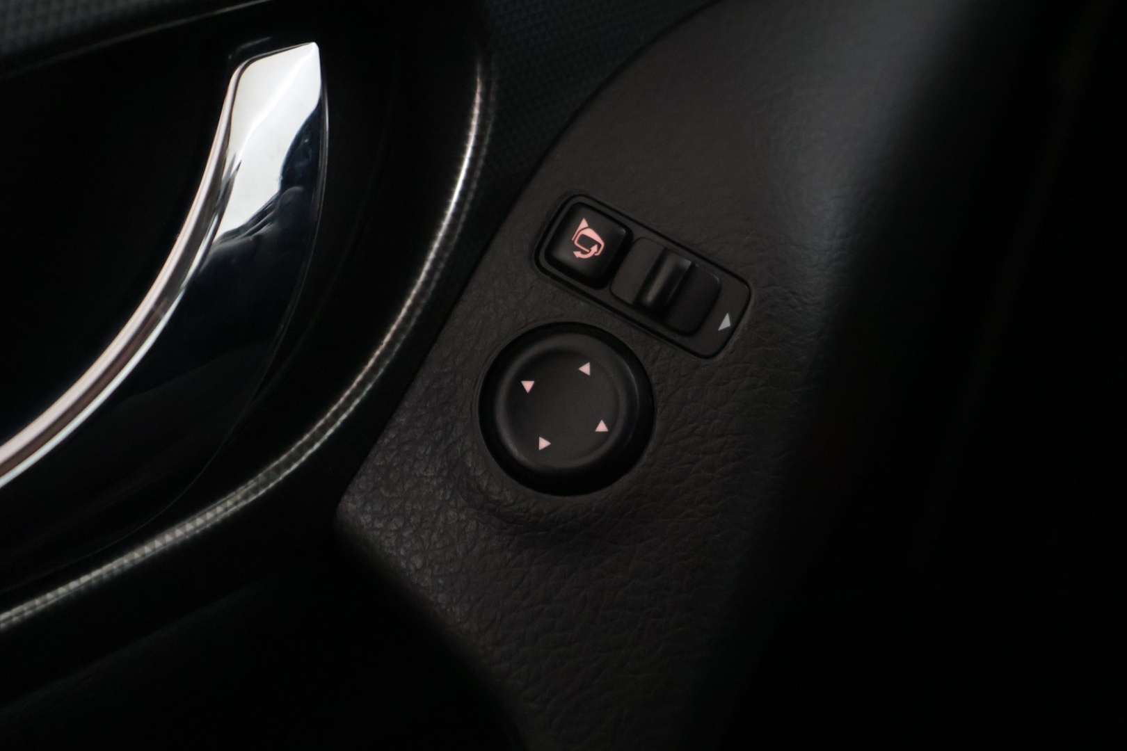 NISSAN Qashqai 2017