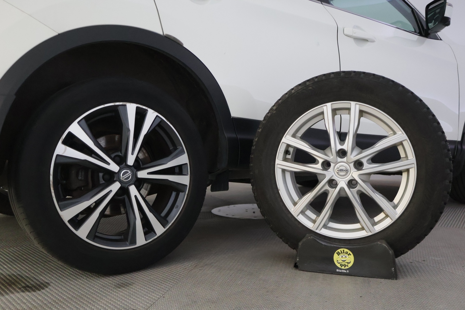 NISSAN Qashqai 2017