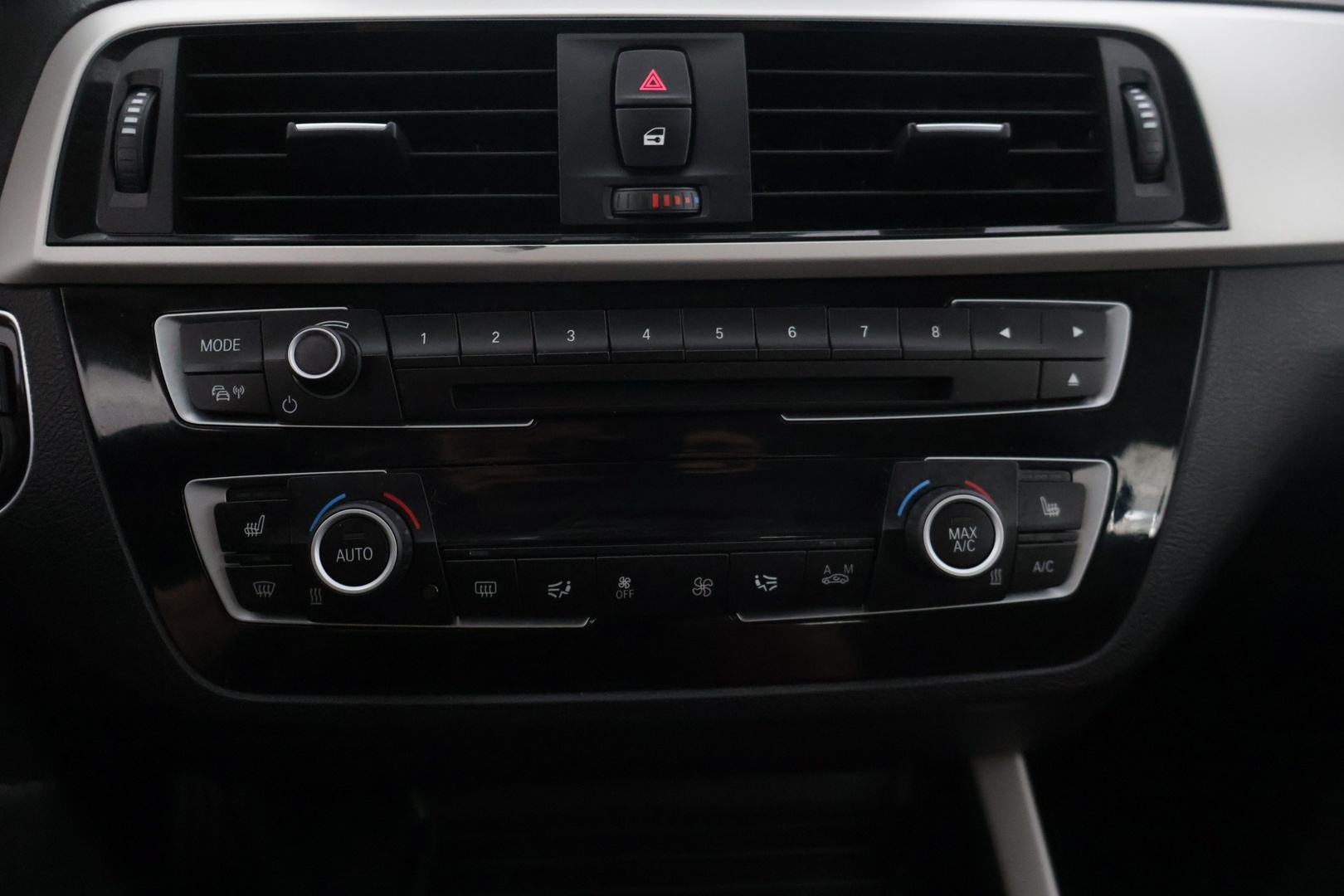 BMW 118 2018