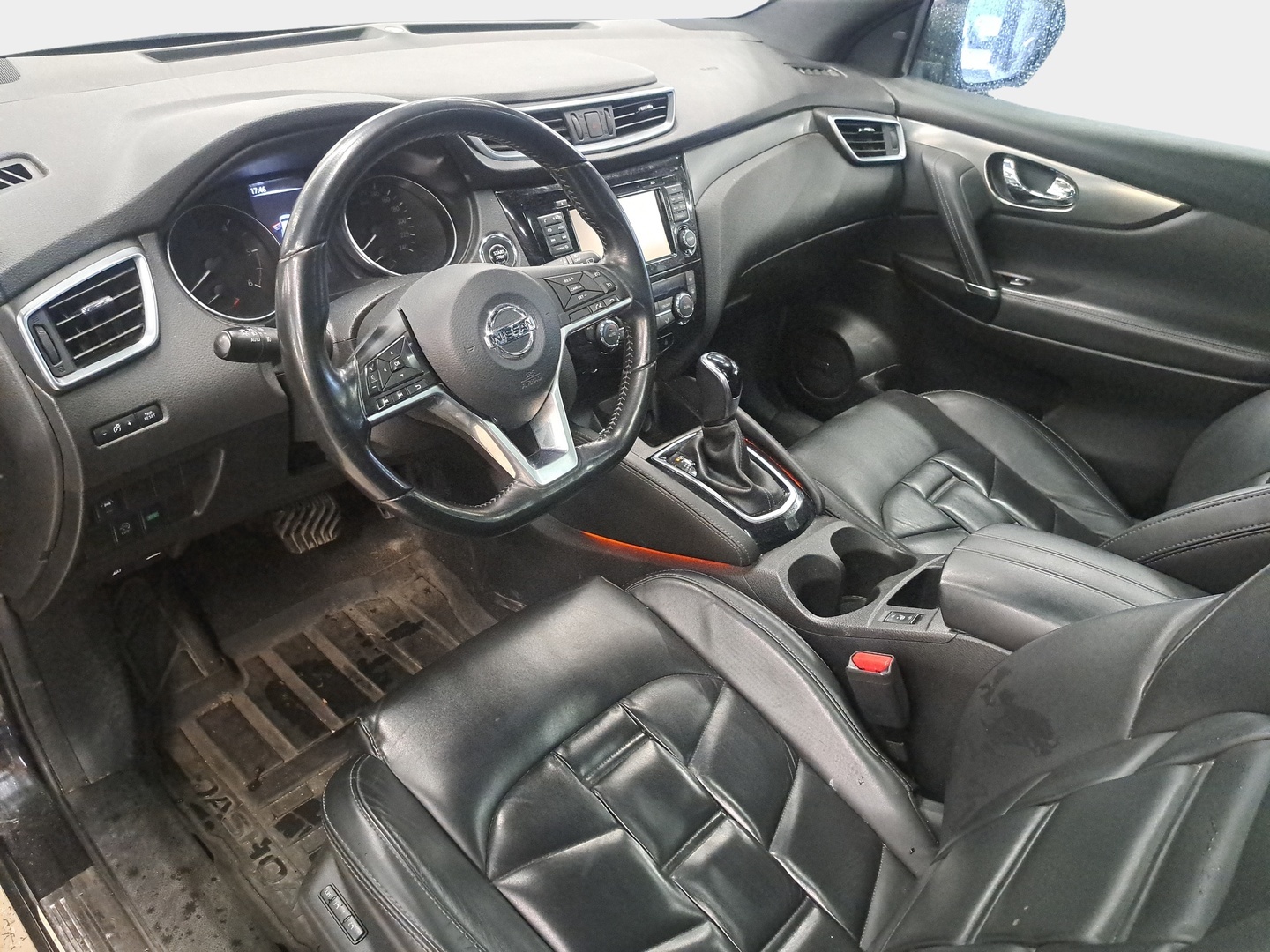 NISSAN Qashqai 2018