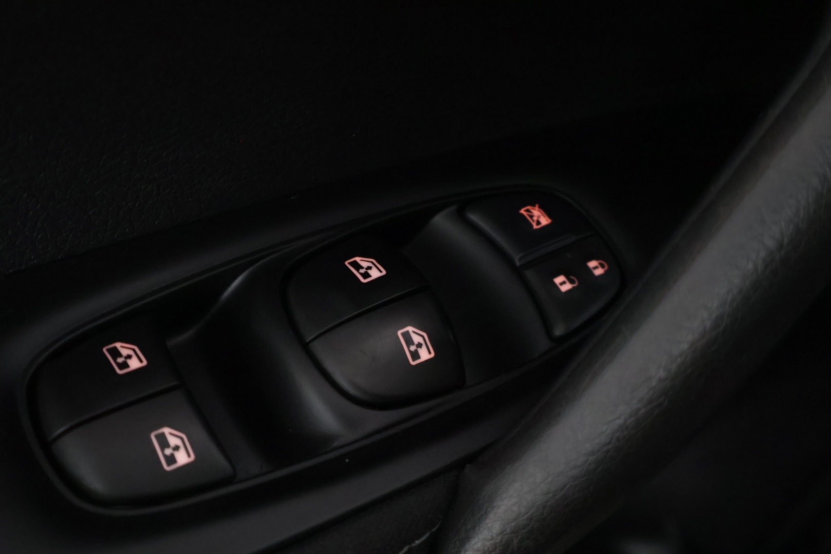 NISSAN Qashqai 2018