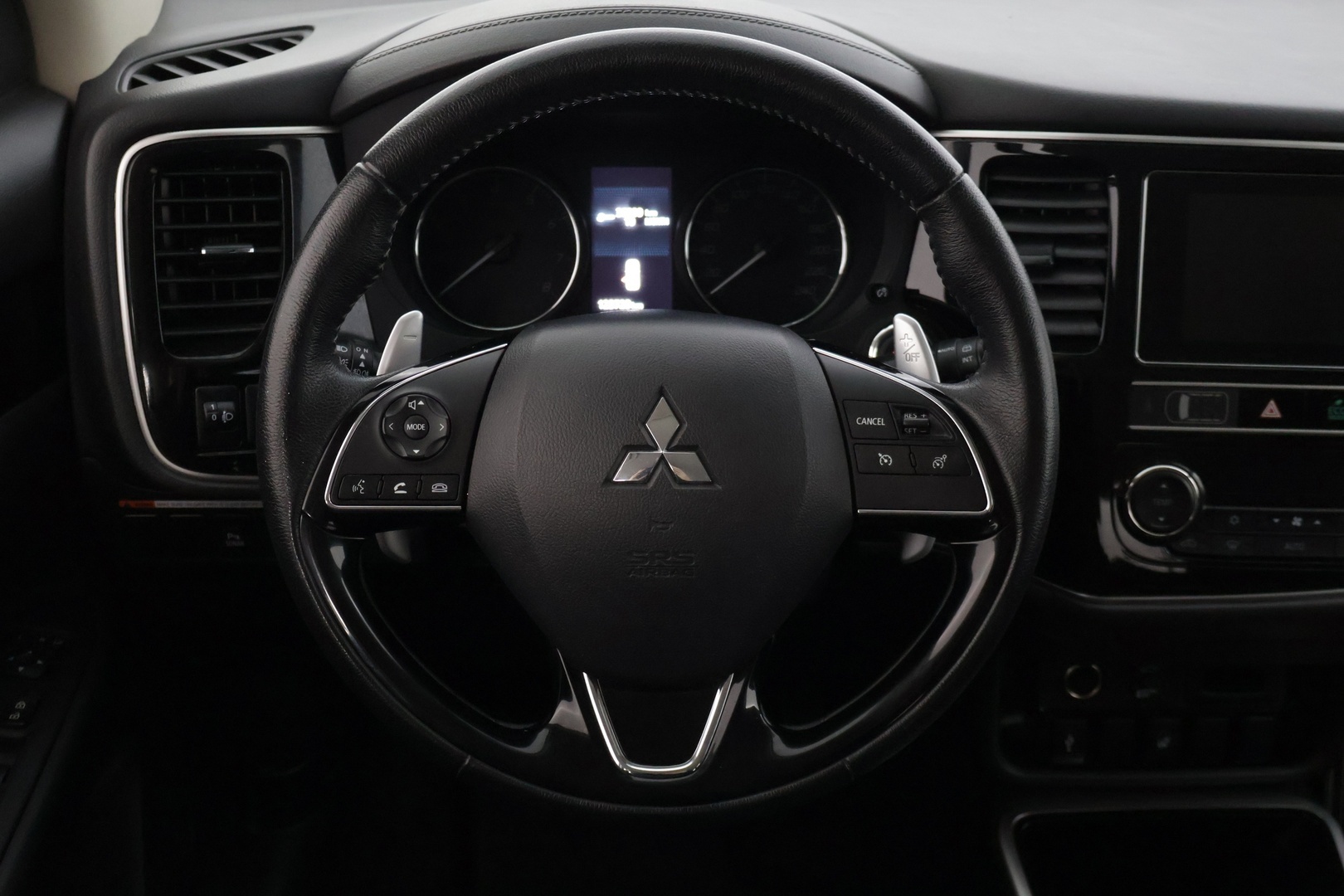 MITSUBISHI Outlander 2019