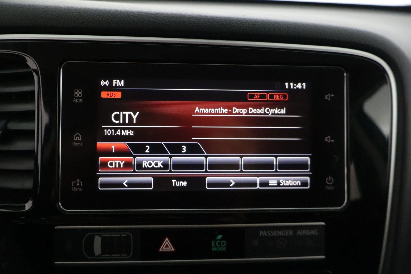 MITSUBISHI Outlander 2019