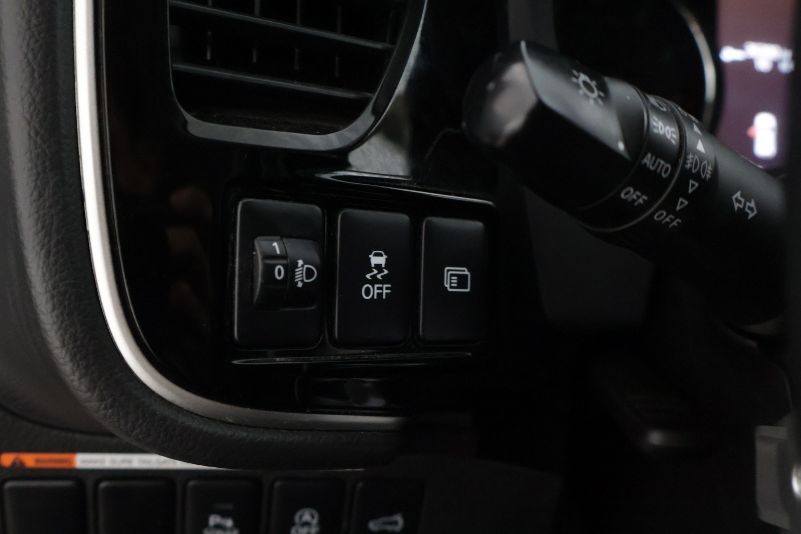 MITSUBISHI Outlander 2019