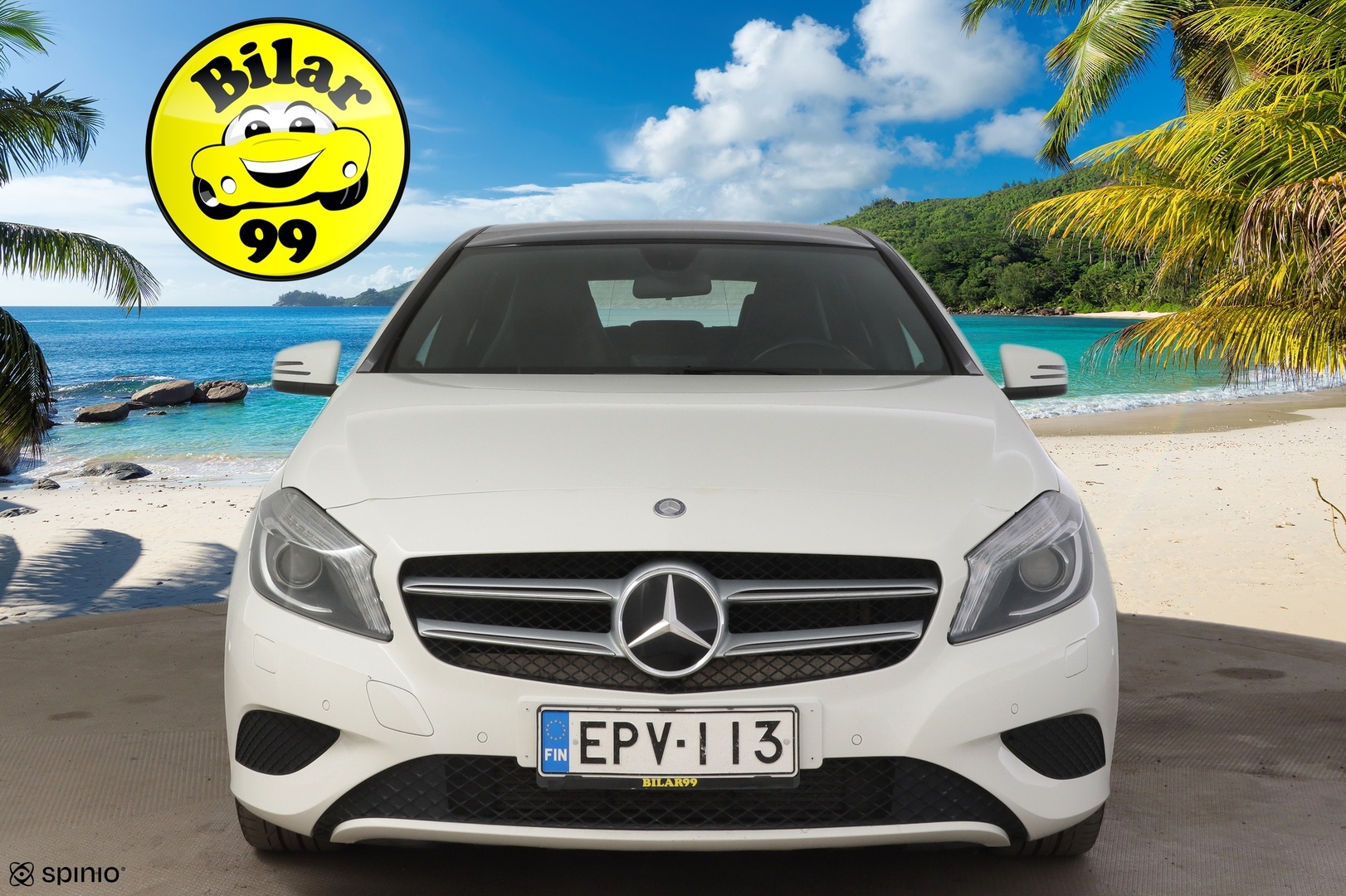 MERCEDES-BENZ A 2015