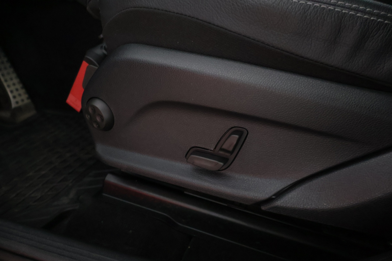 MERCEDES-BENZ GLC 2018