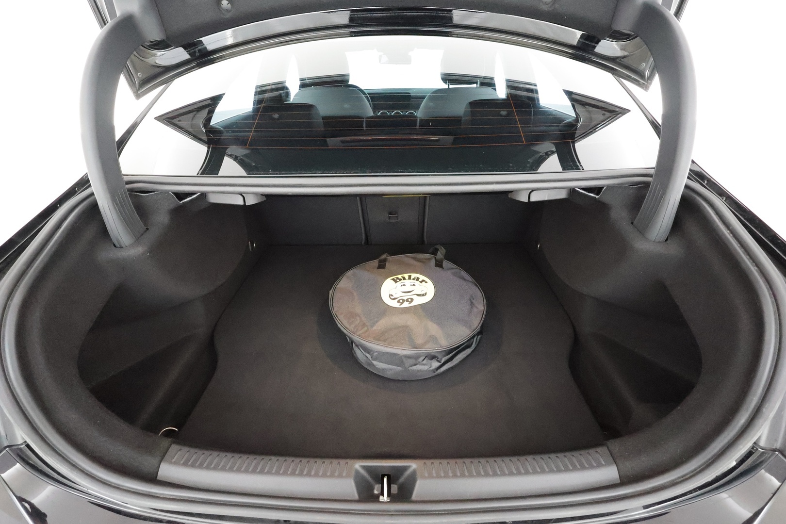 MERCEDES-BENZ A 2020