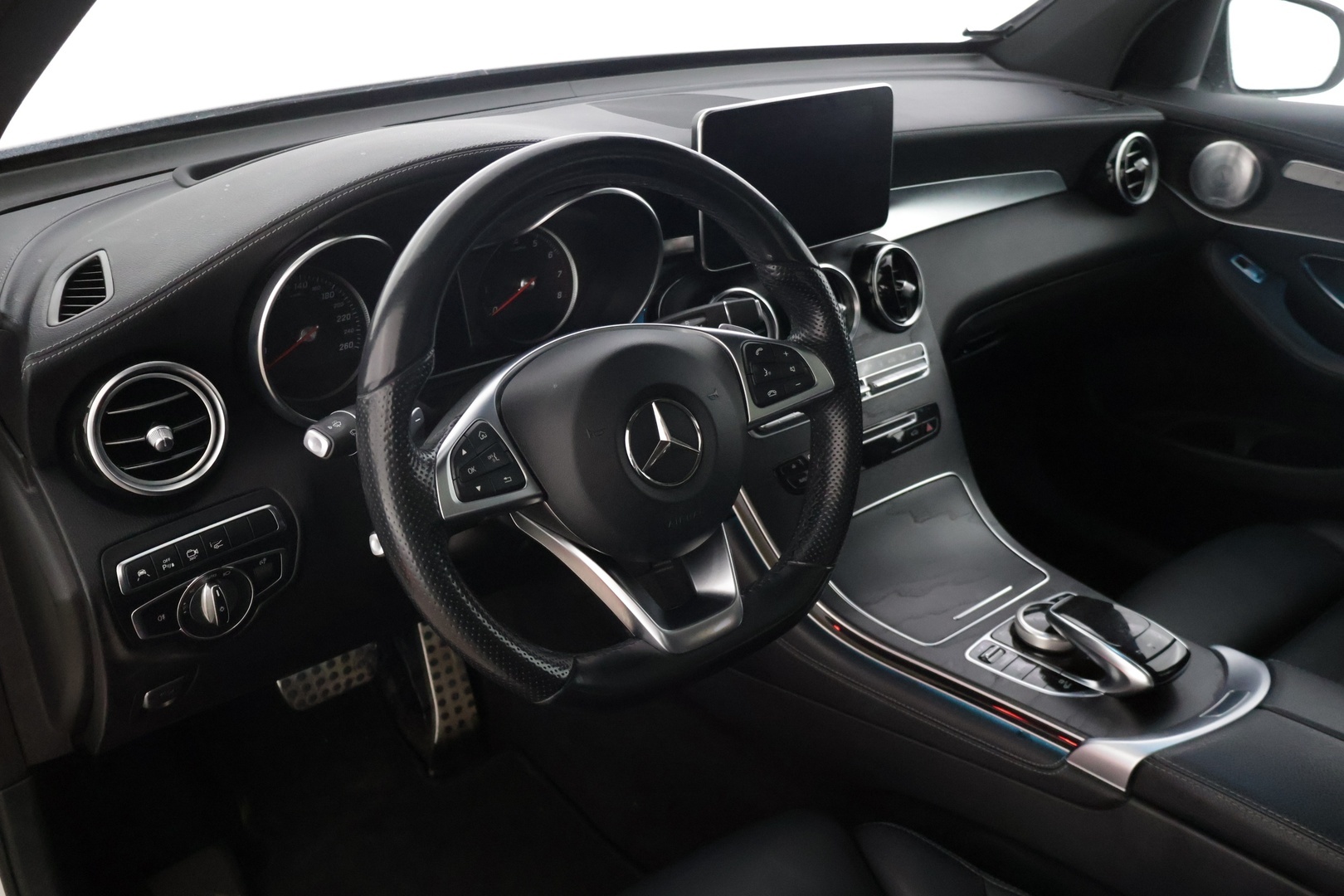 MERCEDES-BENZ GLC 2018