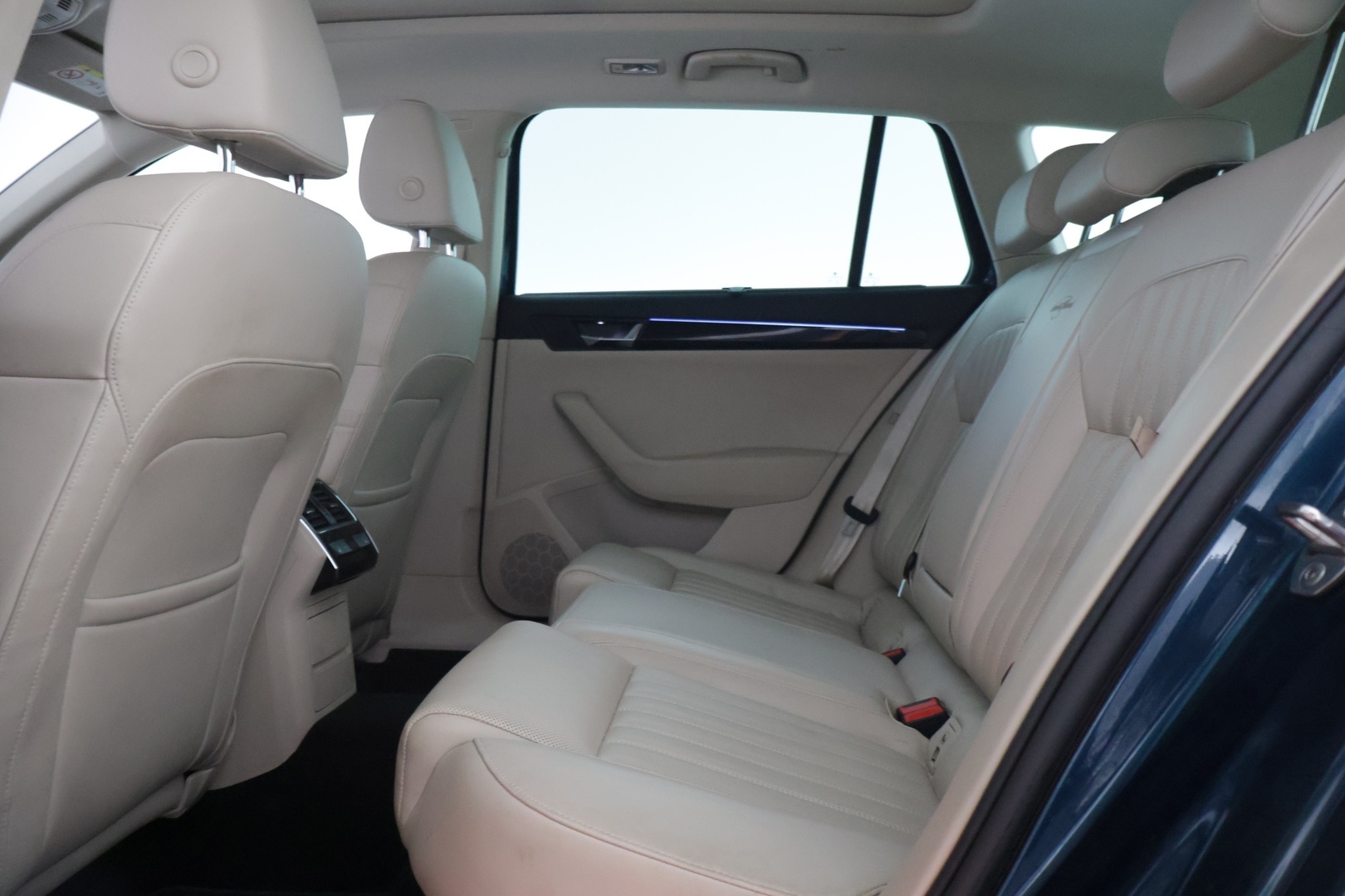 SKODA Superb 2019