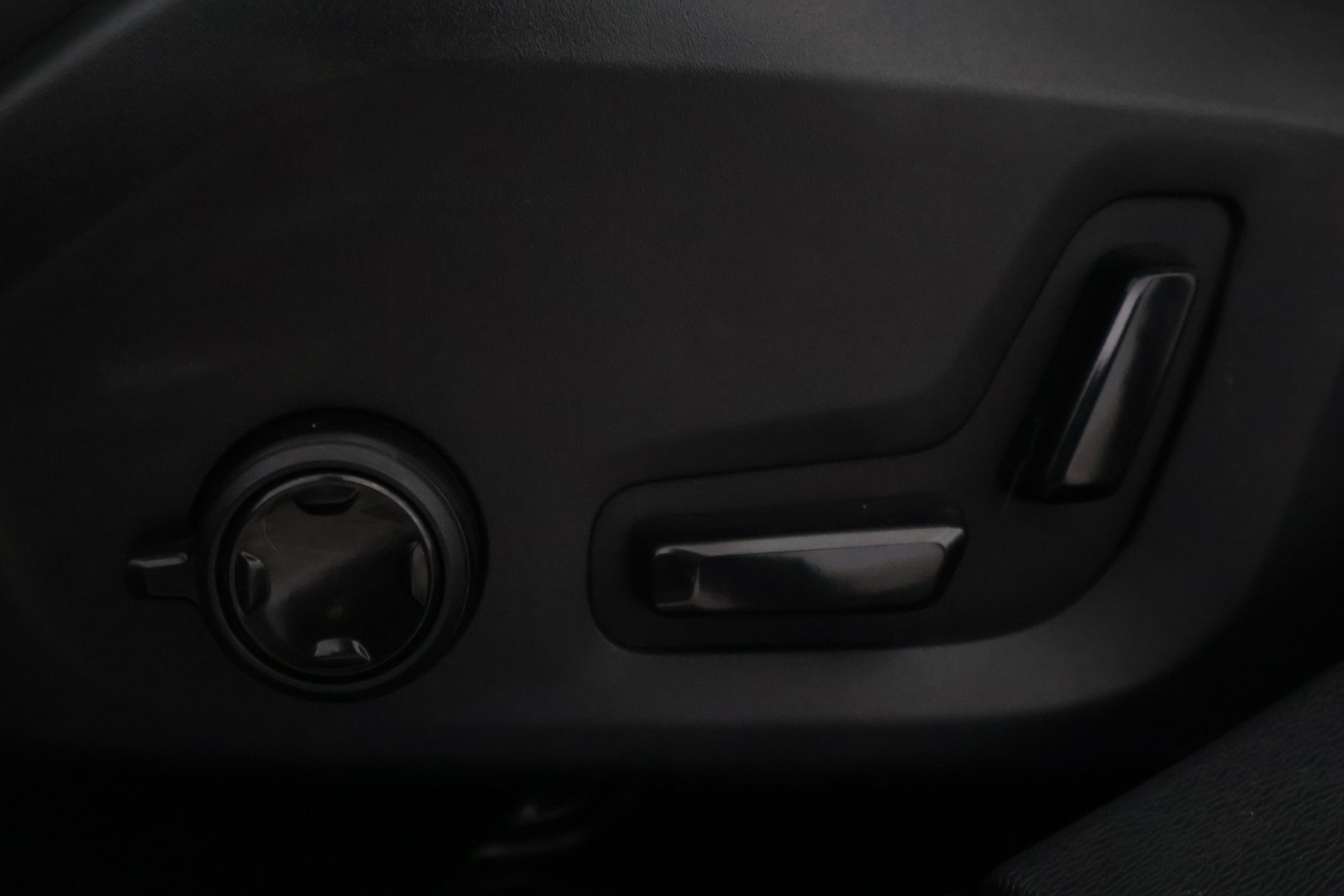 VOLVO S60 2020
