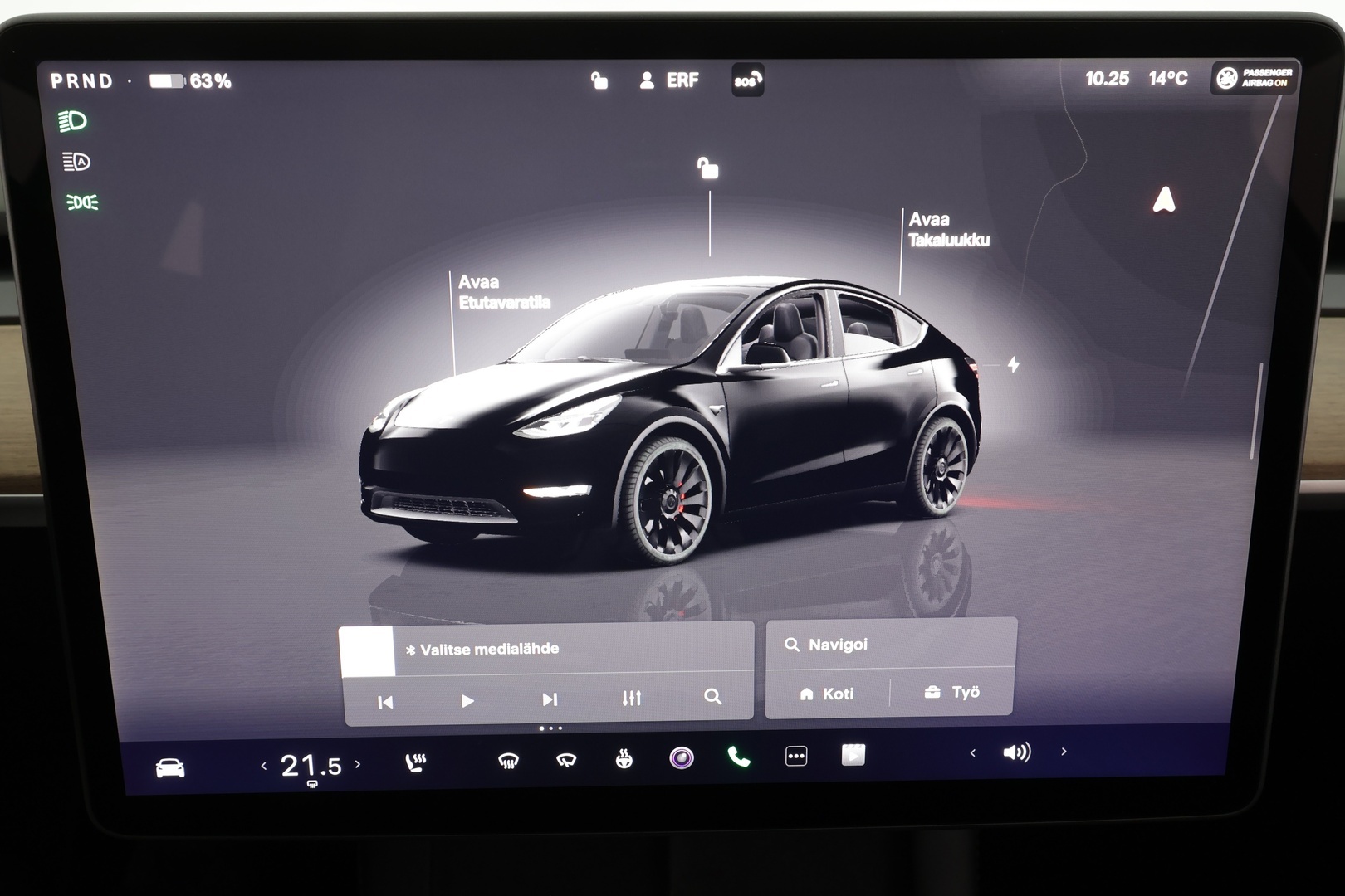 TESLA Model Y 2022