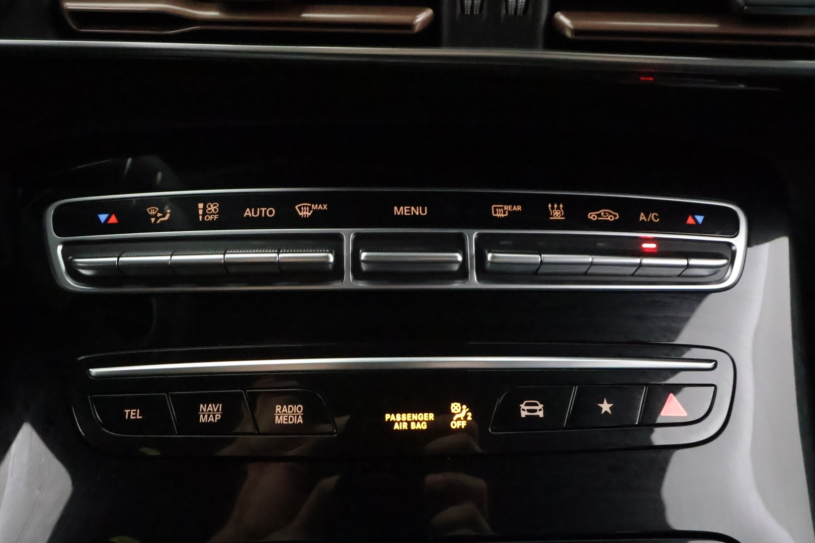 MERCEDES-BENZ EQC 2023