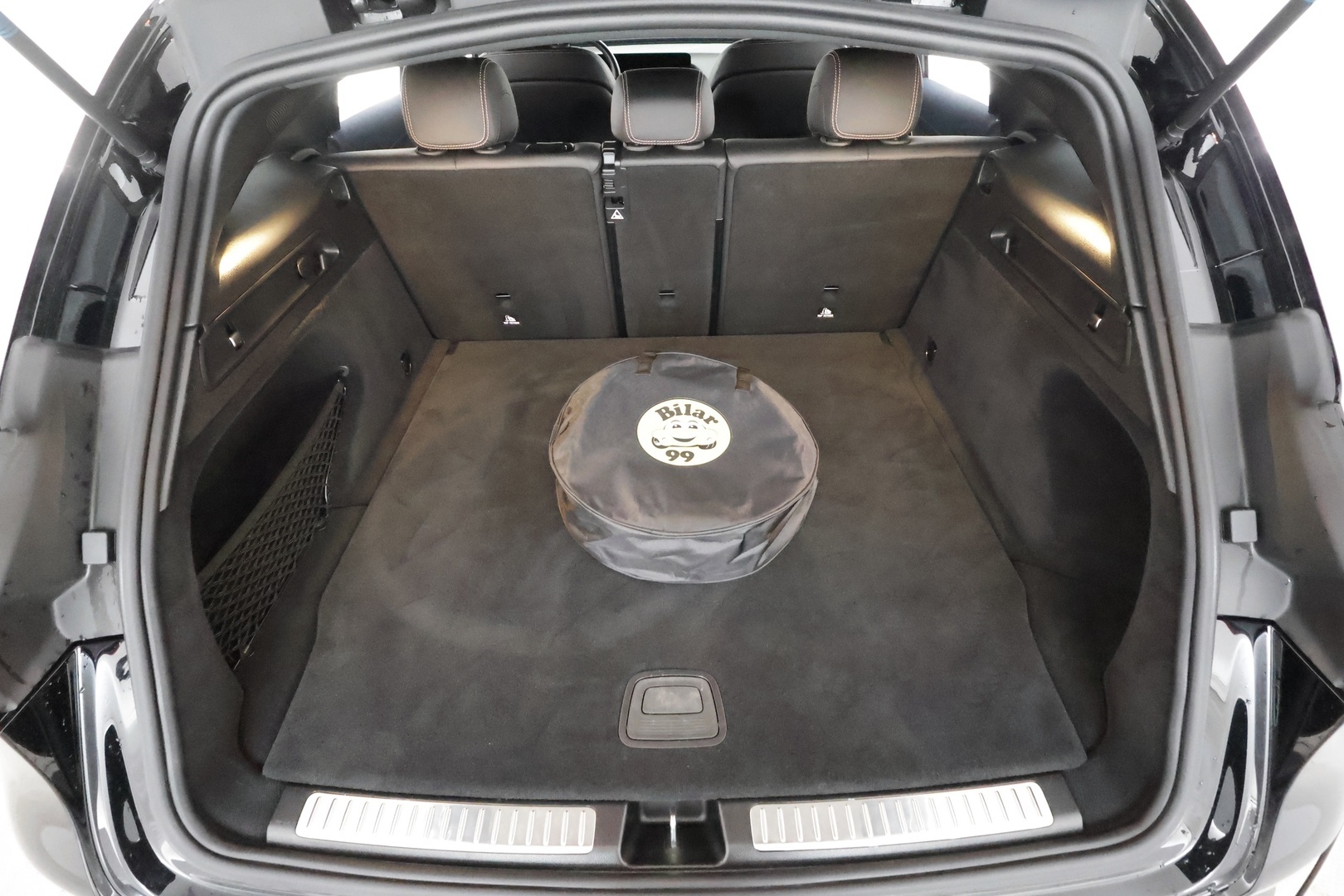 MERCEDES-BENZ EQC 2023