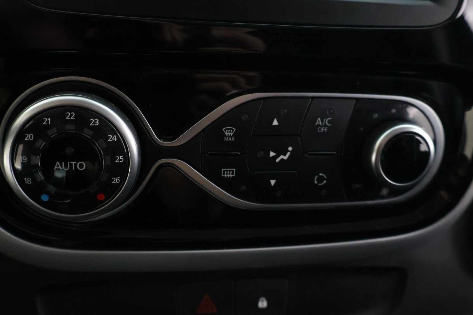 RENAULT Trafic 2020
