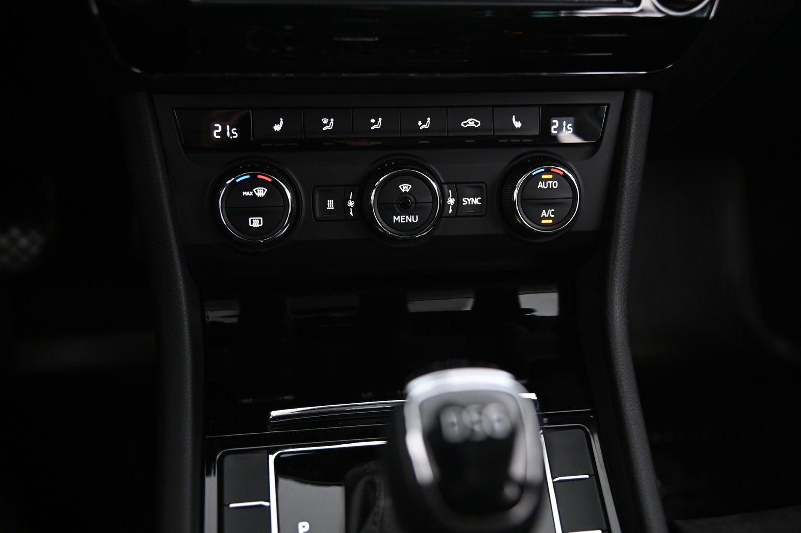 SKODA Superb 2017