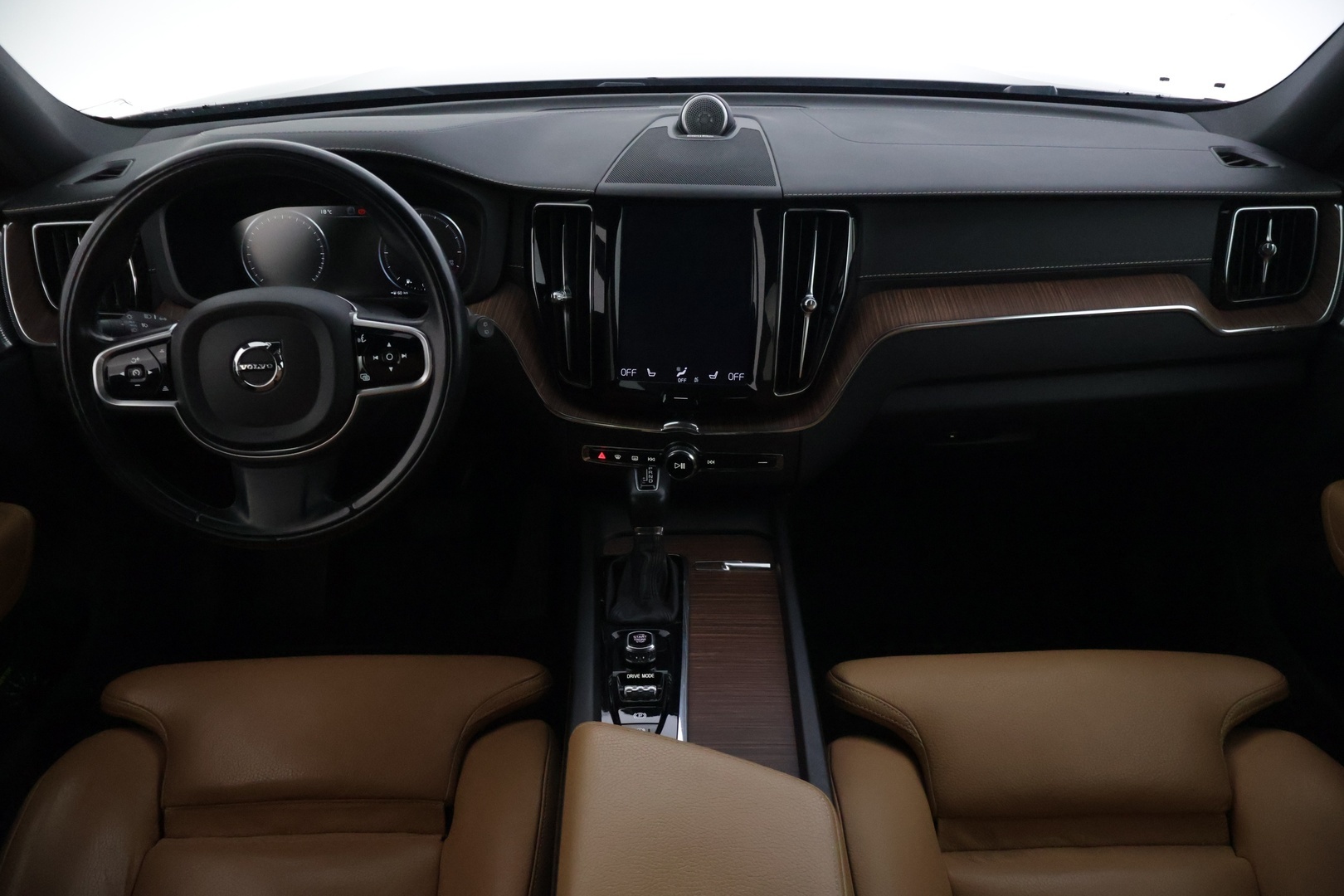 VOLVO XC60 2019