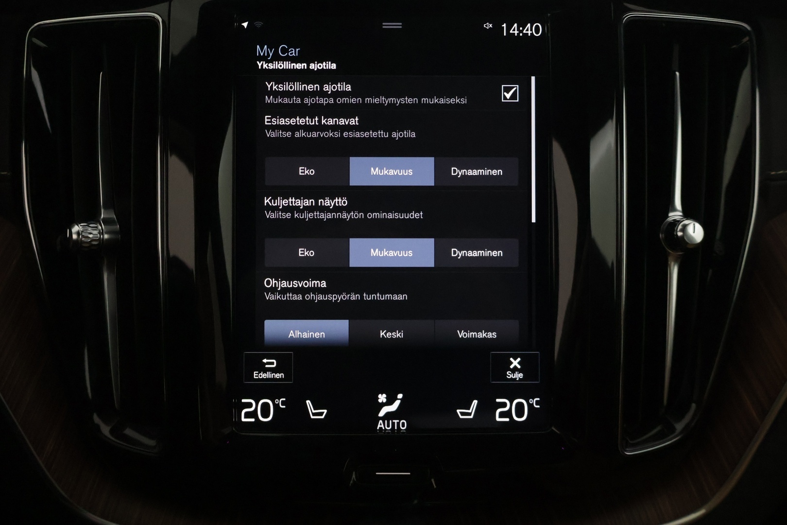 VOLVO XC60 2019