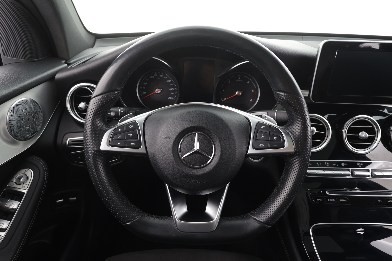 MERCEDES-BENZ GLC 2016