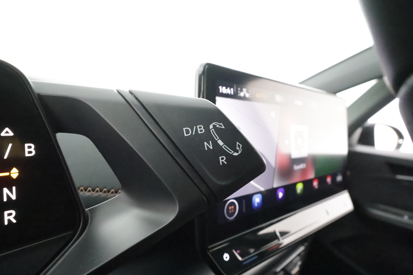 CUPRA Born 2023