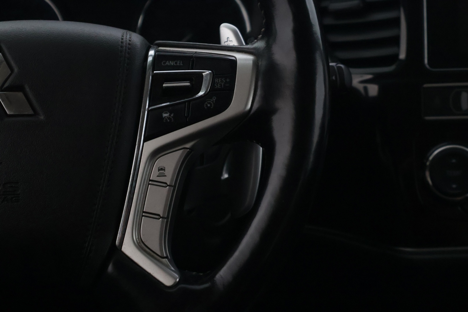 MITSUBISHI OUTLANDER PHEV 2019