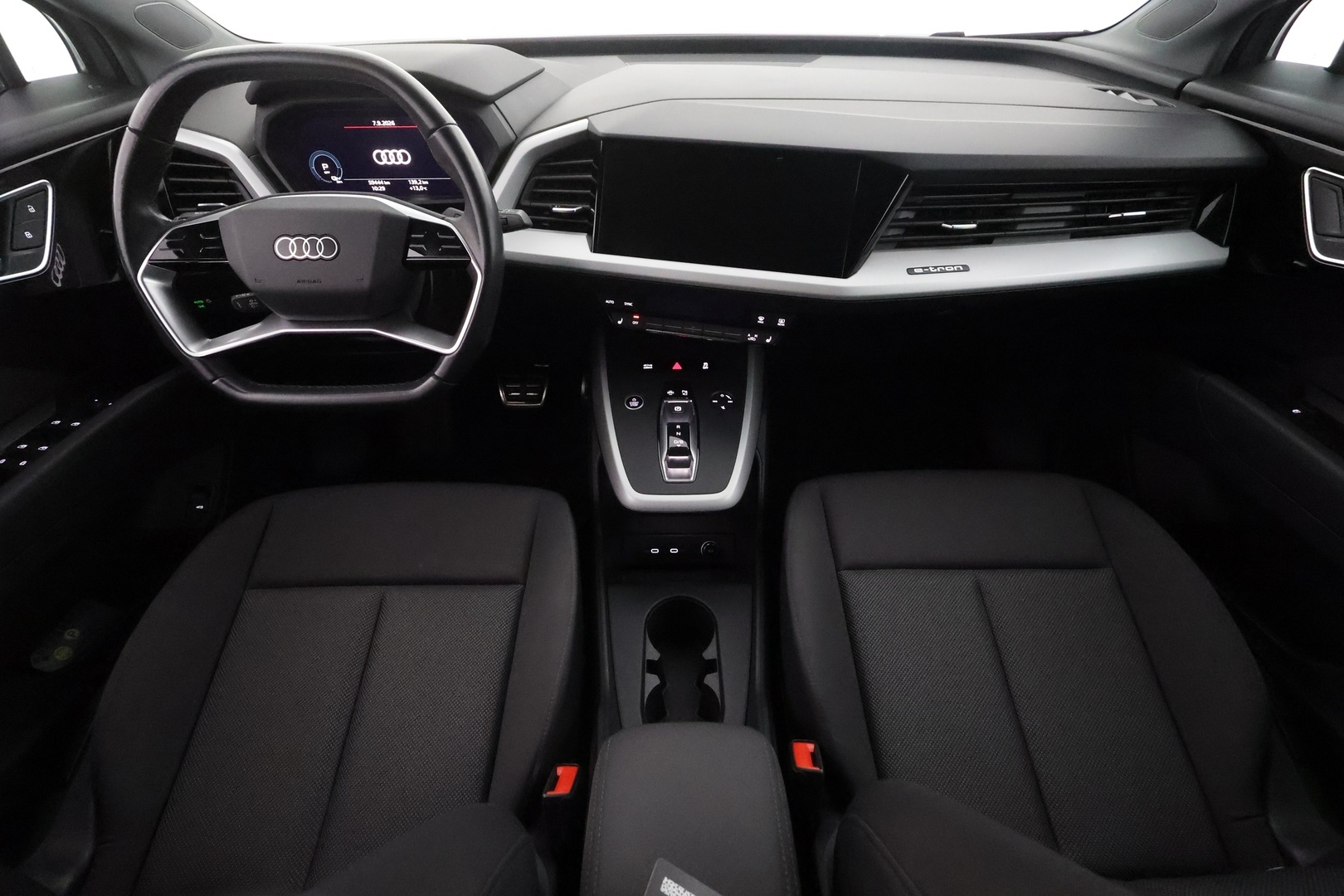 AUDI Q4 e-tron 2023