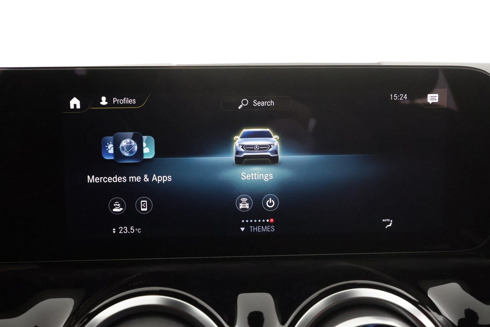 MERCEDES-BENZ EQA 2023