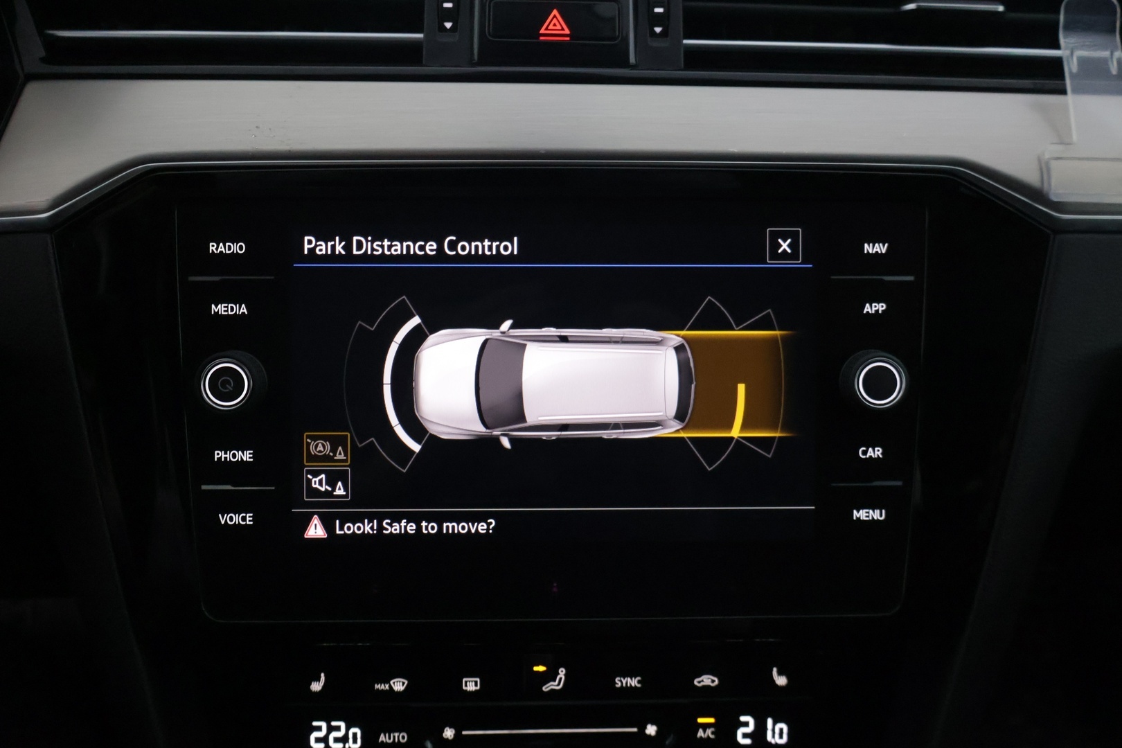 VOLKSWAGEN Passat 2021