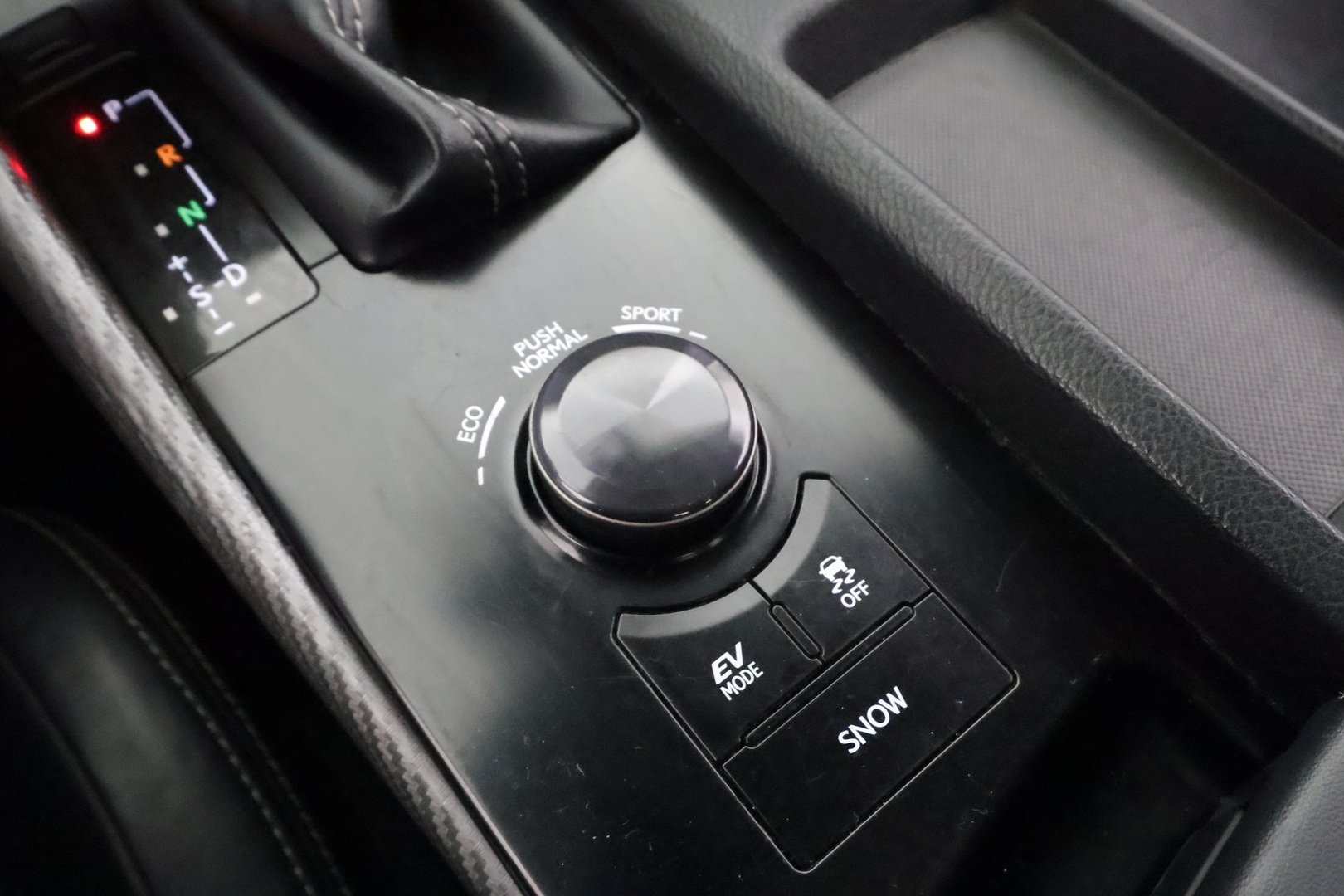 LEXUS IS 2014