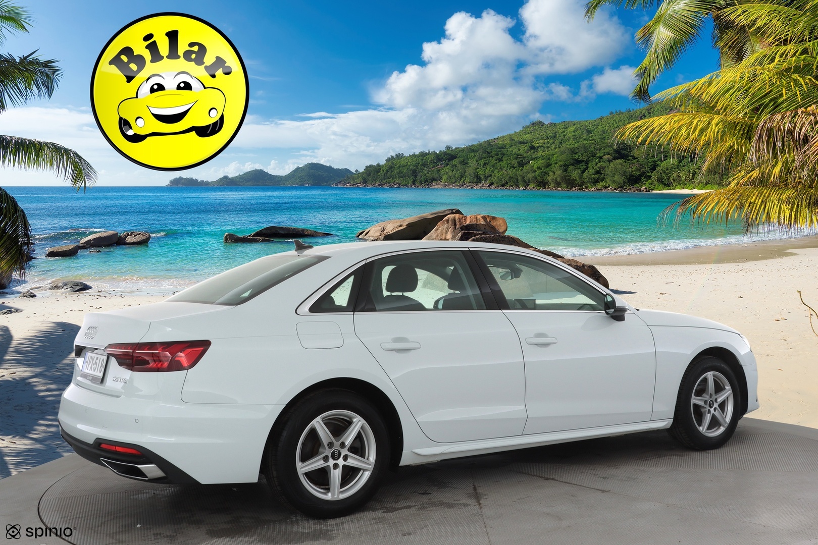 AUDI A4 2023