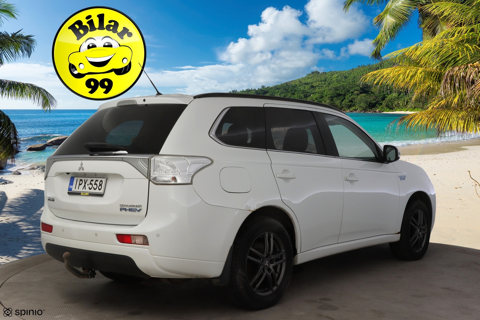 MITSUBISHI Outlander 2014