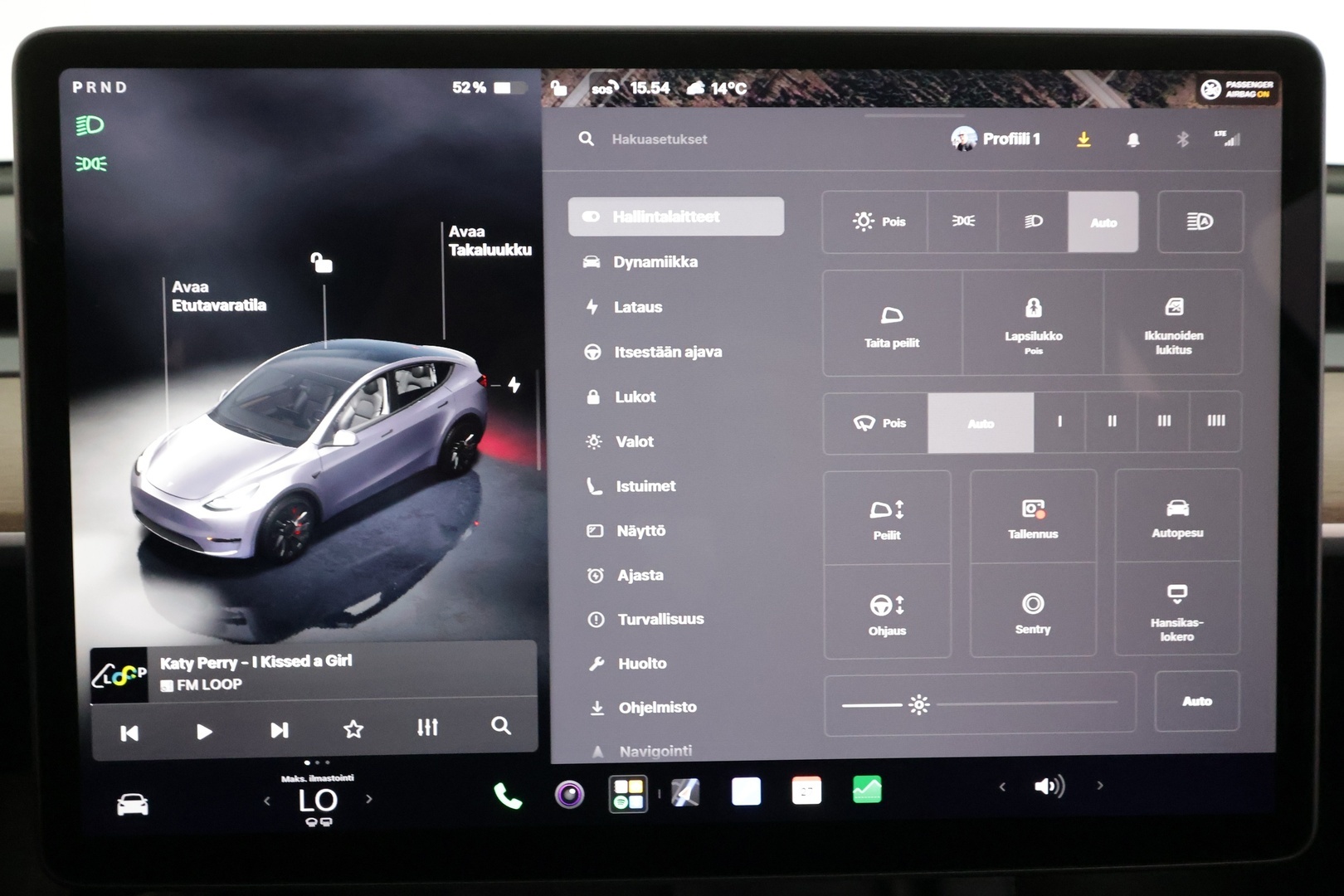 TESLA Model Y 2023
