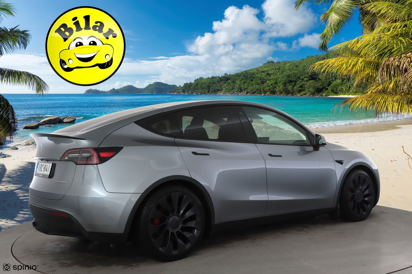 TESLA Model Y 2023