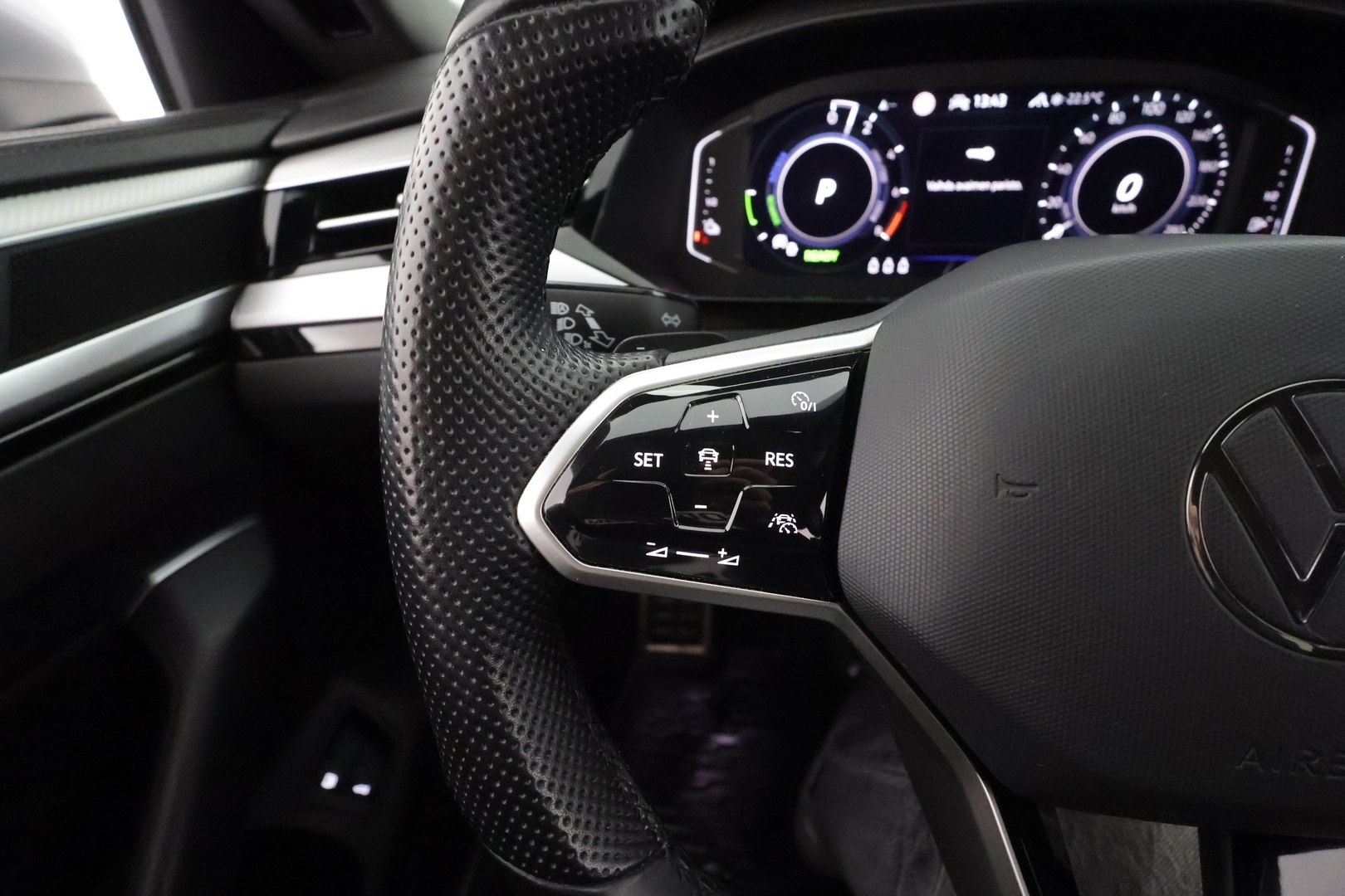 VOLKSWAGEN ARTEON 2022